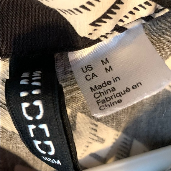 Billie ellish, button down, short sleeve top - Picture 4 of 4